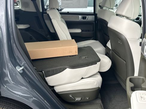 New 2025 Hyundai Santa Fe Calligraphy image 13