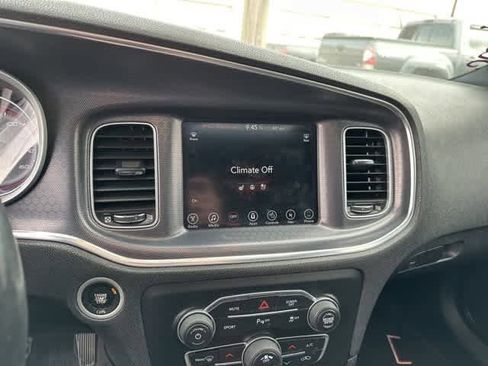 Used 2017 Dodge Charger R/T w/ Plus Group image 8