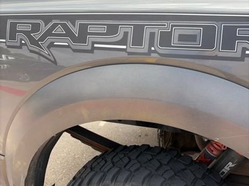 Used 2020 Ford F150 Raptor w/ Equipment Group 802A Luxury AWD/4WD image 7