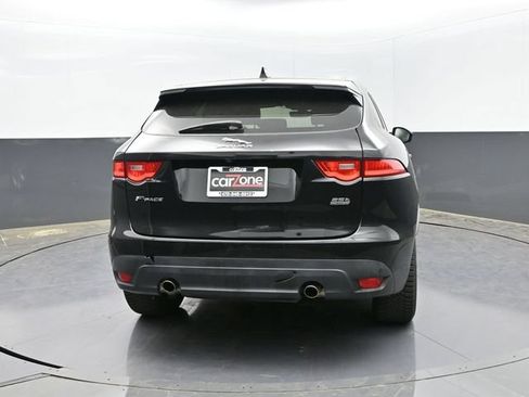Used 2020 Jaguar F-PACE Premium AWD/4WD image 15