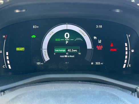 Used 2026 Toyota Camry Hybrid FWD image 24