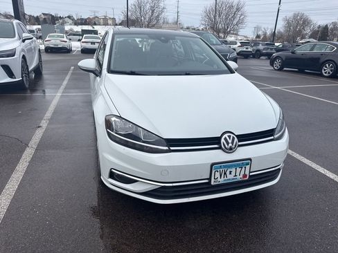 Used 2019 Volkswagen Golf SE w/ Driver Assistance Package image 6