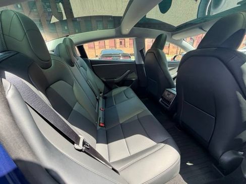 Used 2025 Tesla Model 3 RWD image 13