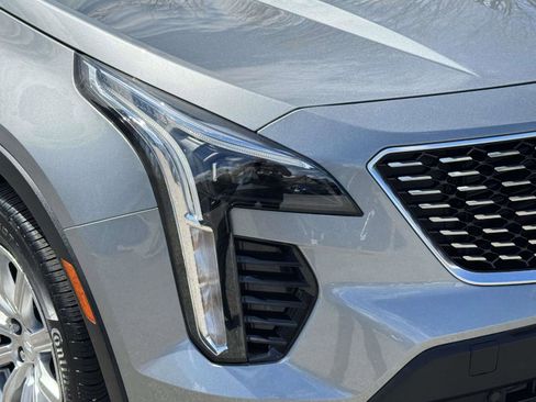 Used 2023 Cadillac XT4 Premium Luxury w/ Cold Weather Package AWD/4WD image 7