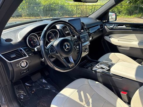 Used 2017 Mercedes-Benz GLS 450 4MATIC image 8