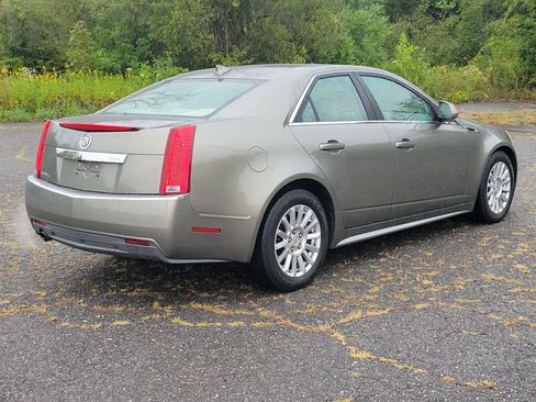 Used 2011 Cadillac CTS Luxury AWD/4WD image 5