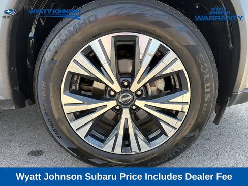 Used 2023 Nissan Rogue SV FWD image 12