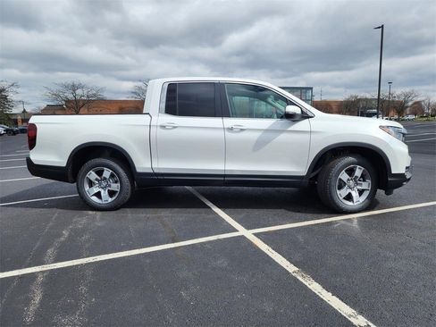 New 2025 Honda Ridgeline RTL image 16