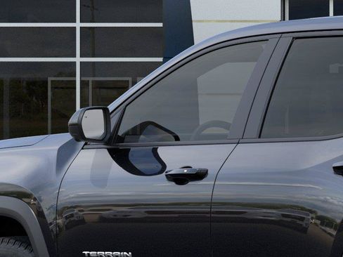 New 2027 GMC Terrain Elevation w/ Technology Package II AWD/4WD image 12