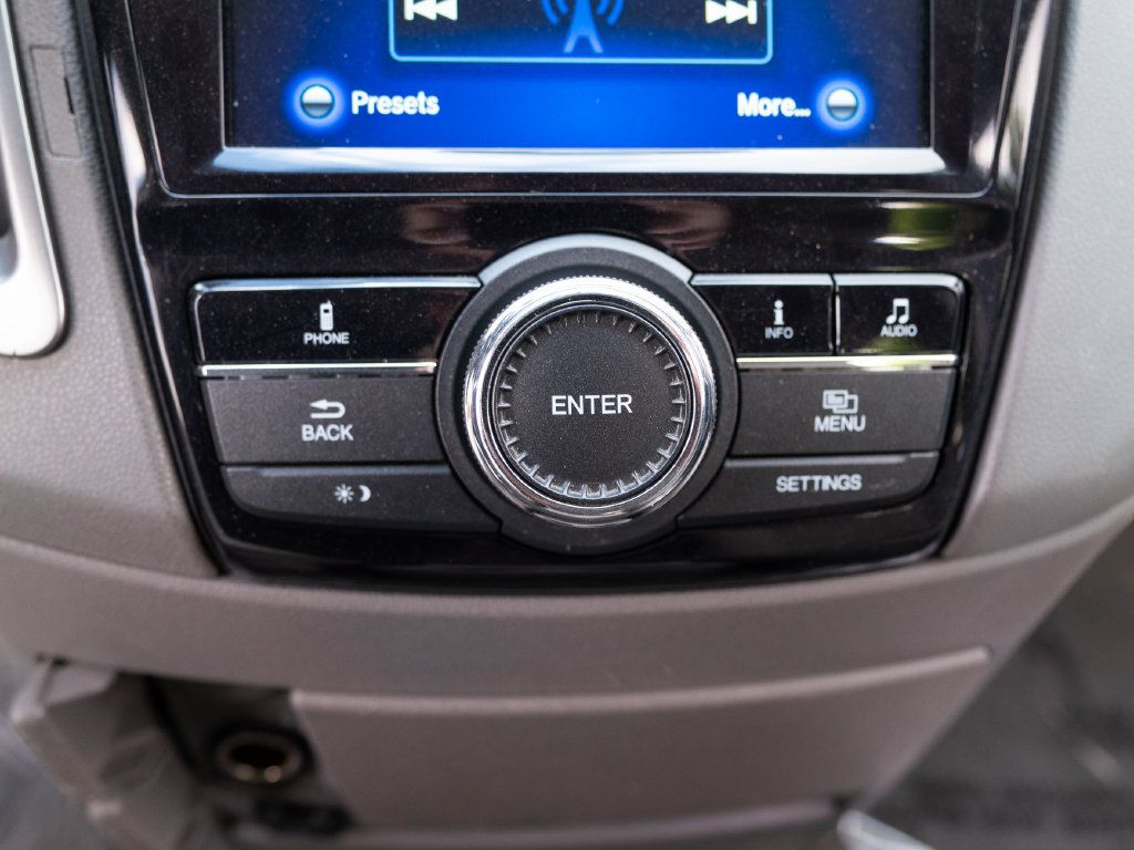 Used 2014 Honda Odyssey EX image 29