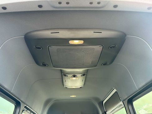 Used 2024 Mercedes-Benz Sprinter 2500 image 22