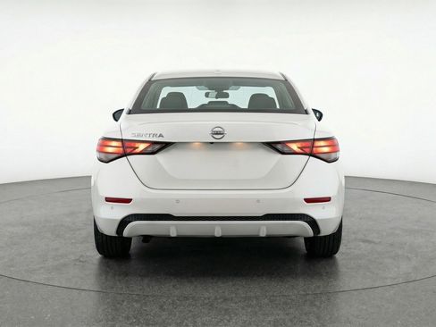 Used 2025 Nissan Sentra SV FWD image 6