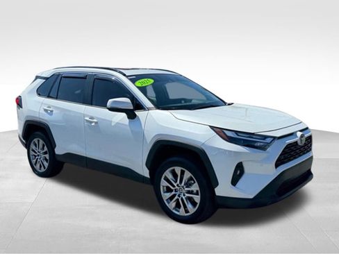 Used 2025 Toyota RAV4 XLE Premium w/ Weather Package AWD/4WD image 10