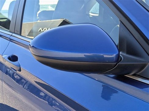 Used 2024 Volkswagen Jetta SE image 10