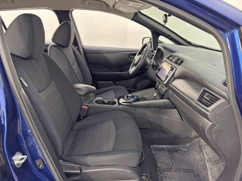 Used 2021 Nissan Leaf SV image 14