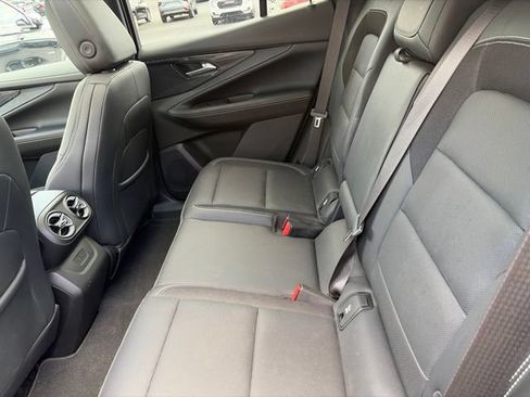Used 2024 Chevrolet Blazer EV LT AWD/4WD image 9
