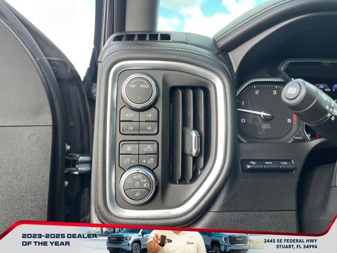 Used 2020 GMC Sierra 2500 Denali w/ Denali Ultimate Package image 25