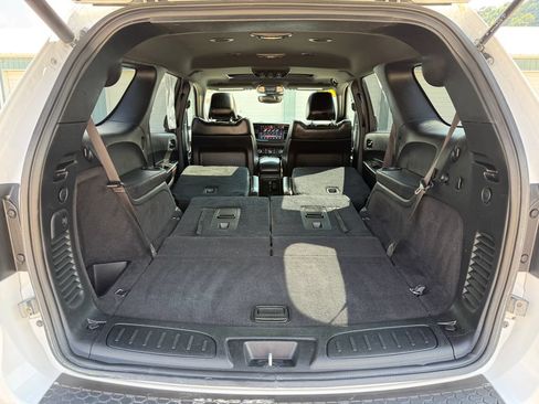 Used 2023 Dodge Durango R/T AWD/4WD image 14
