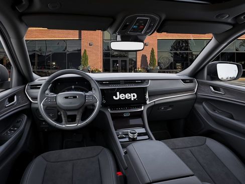 New 2026 Jeep Grand Cherokee Altitude AWD/4WD image 14