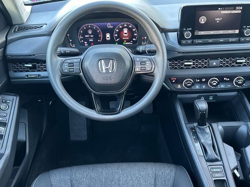 Used 2025 Honda Accord SE image 14