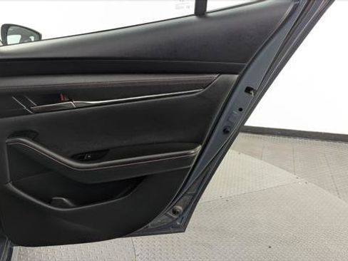 Used 2024 MAZDA MAZDA3 s image 16