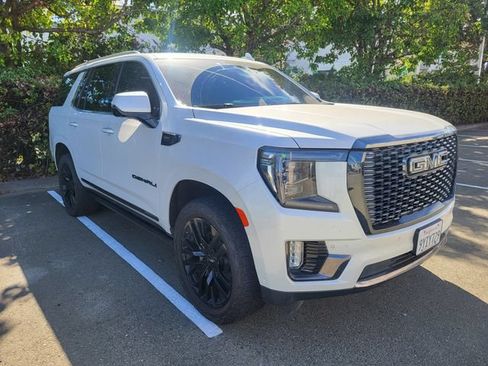 Used 2023 GMC Yukon Denali Ultimate AWD/4WD image 1