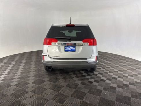 Used 2017 GMC Terrain SLE image 8