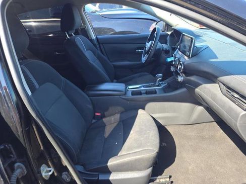 Used 2021 Nissan Sentra SV image 9