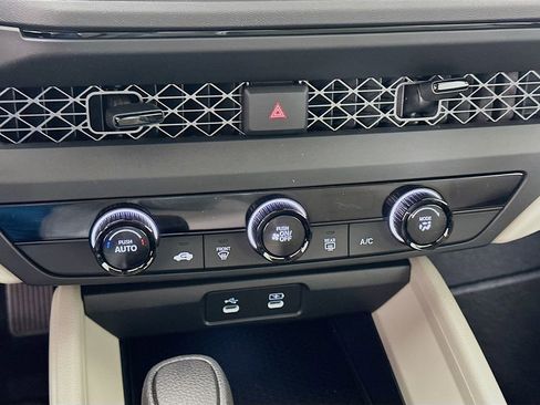 New 2025 Honda Accord LX image 13