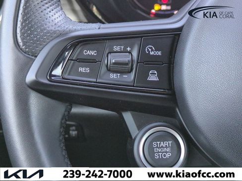 Used 2024 Alfa Romeo Tonale Ti w/ Premium Interior Package image 28