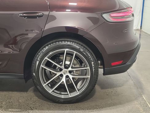 New 2026 Porsche Macan image 35