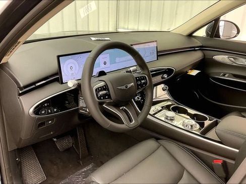 New 2026 Genesis GV70 2.5T AWD/4WD image 8