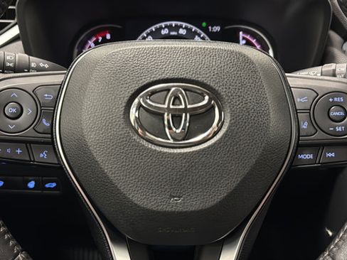 Used 2019 Toyota RAV4 Adventure w/ Cold Weather Package AWD/4WD image 16