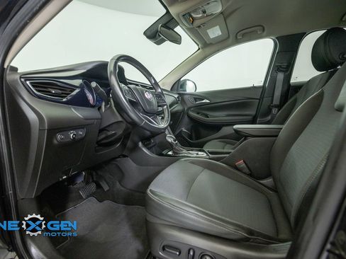 Used 2022 Buick Encore GX Preferred w/ Cold Weather Comfort Package AWD/4WD image 10