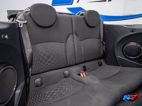 Used 2009 MINI Cooper John Cooper Works image 20