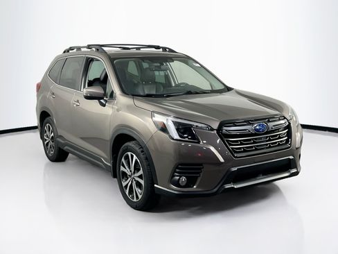 Used 2023 Subaru Forester Limited w/ Popular Package #3 AWD/4WD image 3