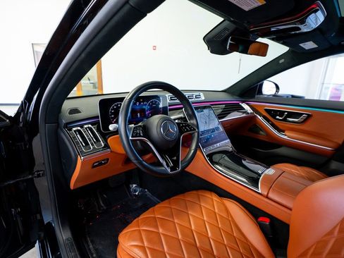 Used 2023 Mercedes-Benz S 580 4MATIC Sedan w/ Warmth & Comfort Package image 35