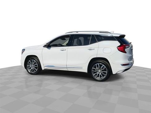 Certified 2024 GMC Terrain Denali w/ Denali Premium Package image 5
