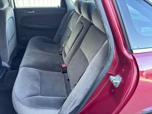 Used 2006 Chevrolet Impala LT w/ Preferred Equipment Group image 27