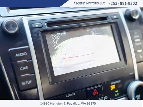 Used 2014 Toyota Camry SE FWD image 15