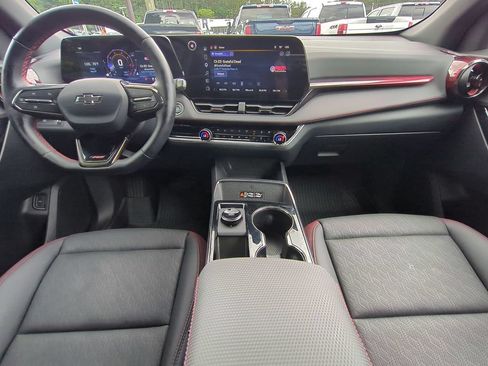Used 2026 Chevrolet Equinox RS w/ Convenience Package III FWD image 17