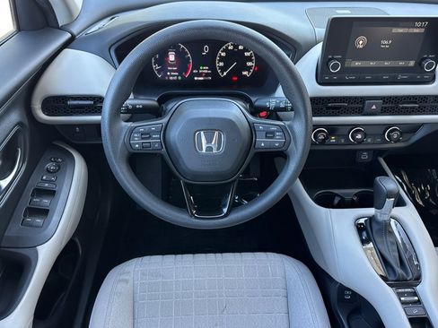 Used 2024 Honda HR-V LX image 30