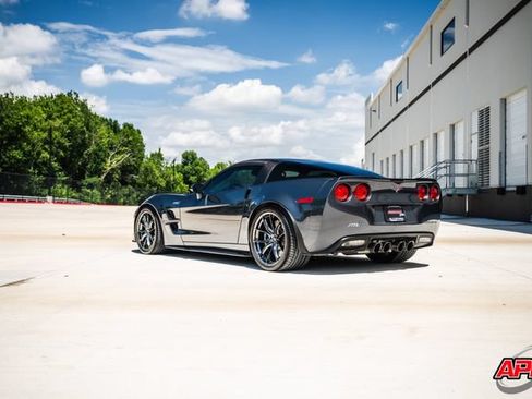Used 2011 Chevrolet Corvette ZR1 w/ Preferred Equipment Group RWD image 42