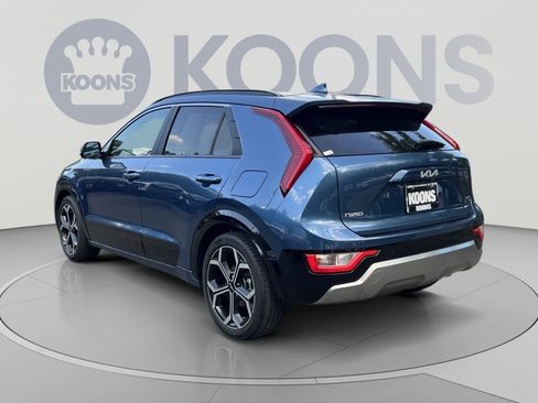 Used 2024 Kia Niro EX Touring FWD image 4