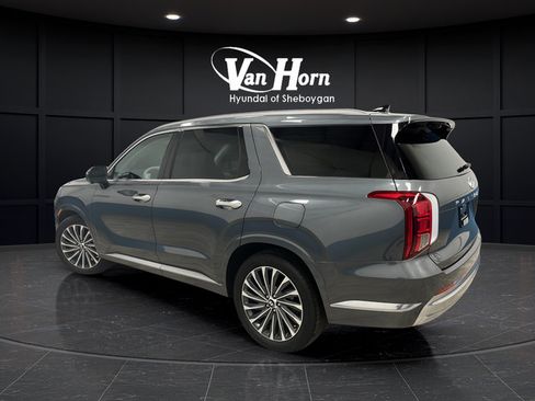 Used 2024 Hyundai Palisade Calligraphy AWD/4WD image 5