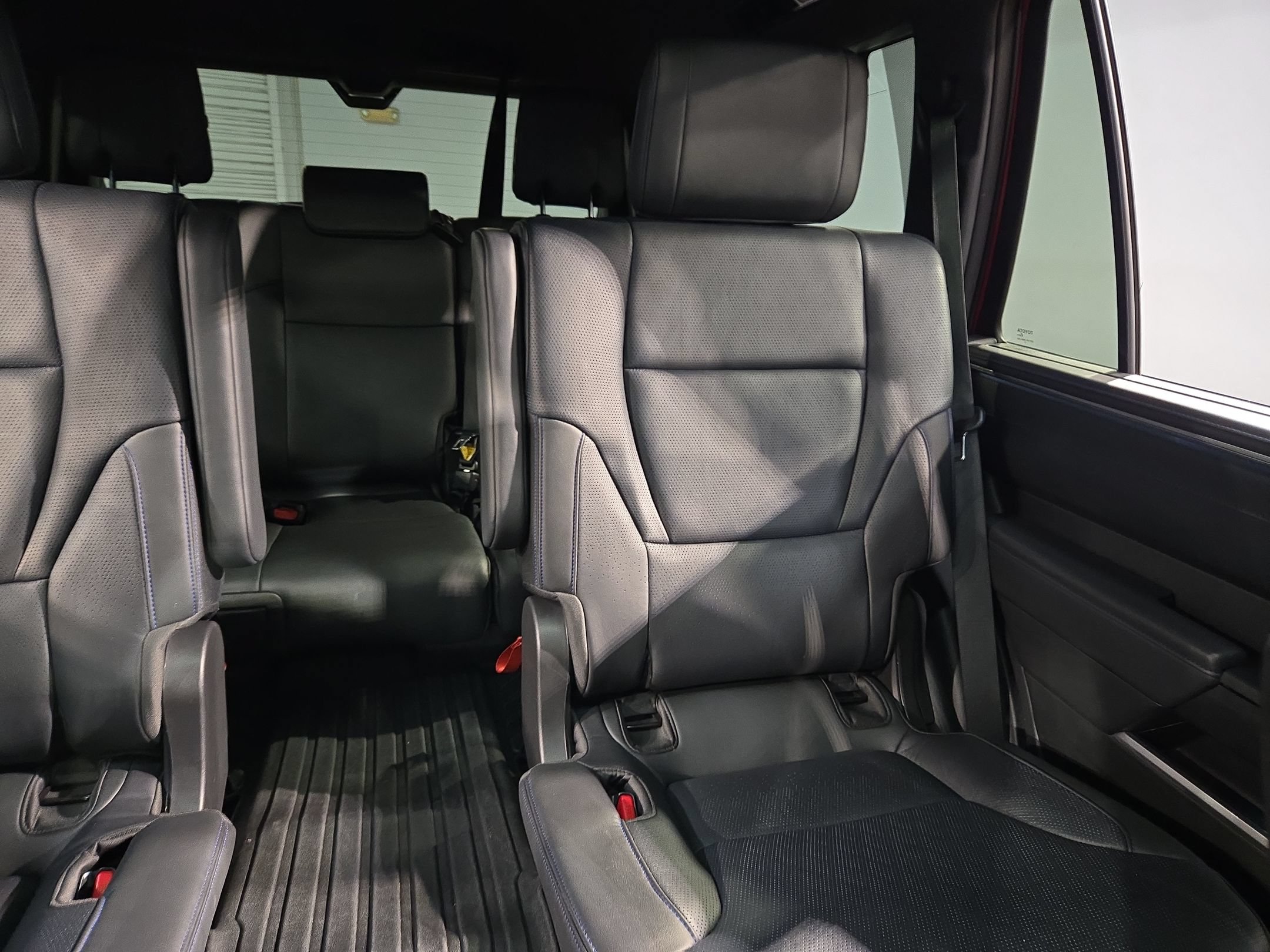 Certified 2025 Toyota Sequoia Platinum AWD/4WD image 14