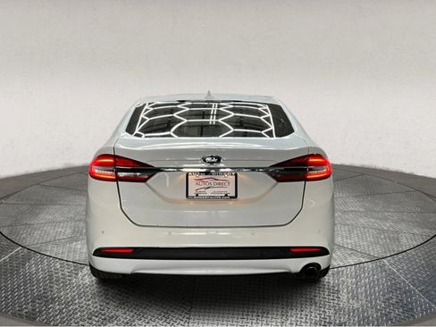 Used 2020 Ford Fusion SE image 7