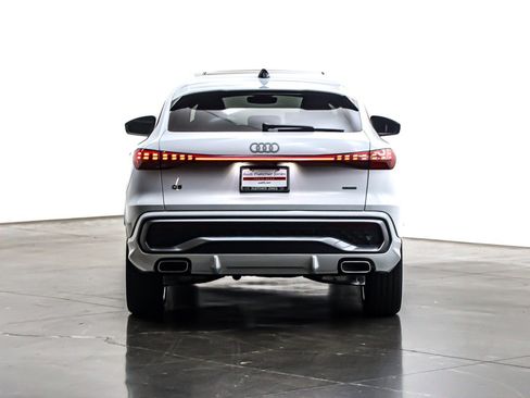 New 2025 Audi Q5 Premium Plus image 3