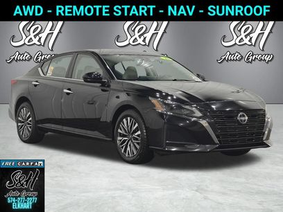 Used 2023 Nissan Altima 2.5 SV w/ SV Premium Package