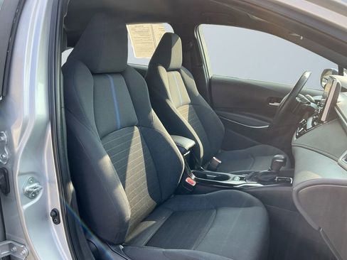Used 2021 Toyota Corolla SE image 16